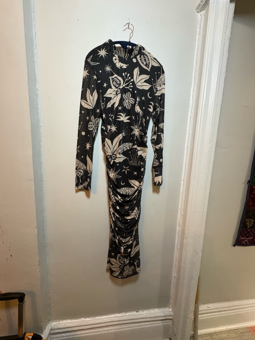 FARM Rio Black & Cream Celestial Floral Ruched Midi Dress